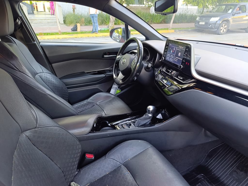 Toyota C-hr At Luxury año 2021