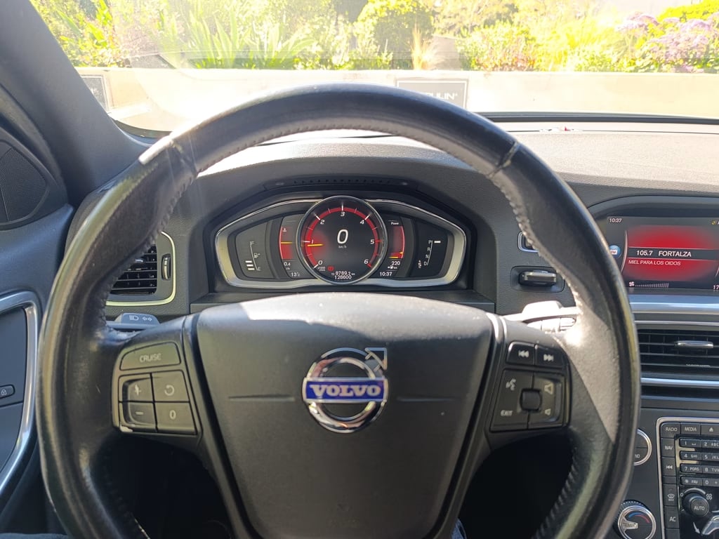 Volvo S60 D2 Confort año 2019