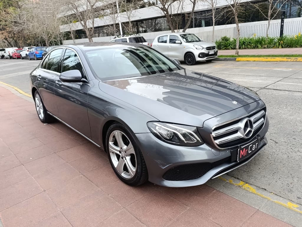 Mercedes-Benz E220 D No Se La Version año 2017