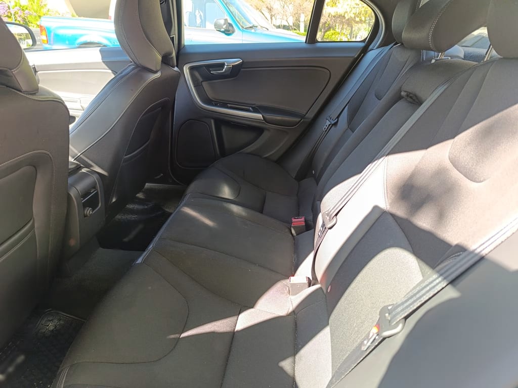 Volvo S60 D2 Confort año 2019