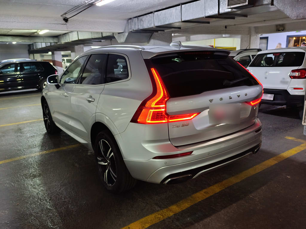 Volvo Xc60 T6 R-Design año 2018