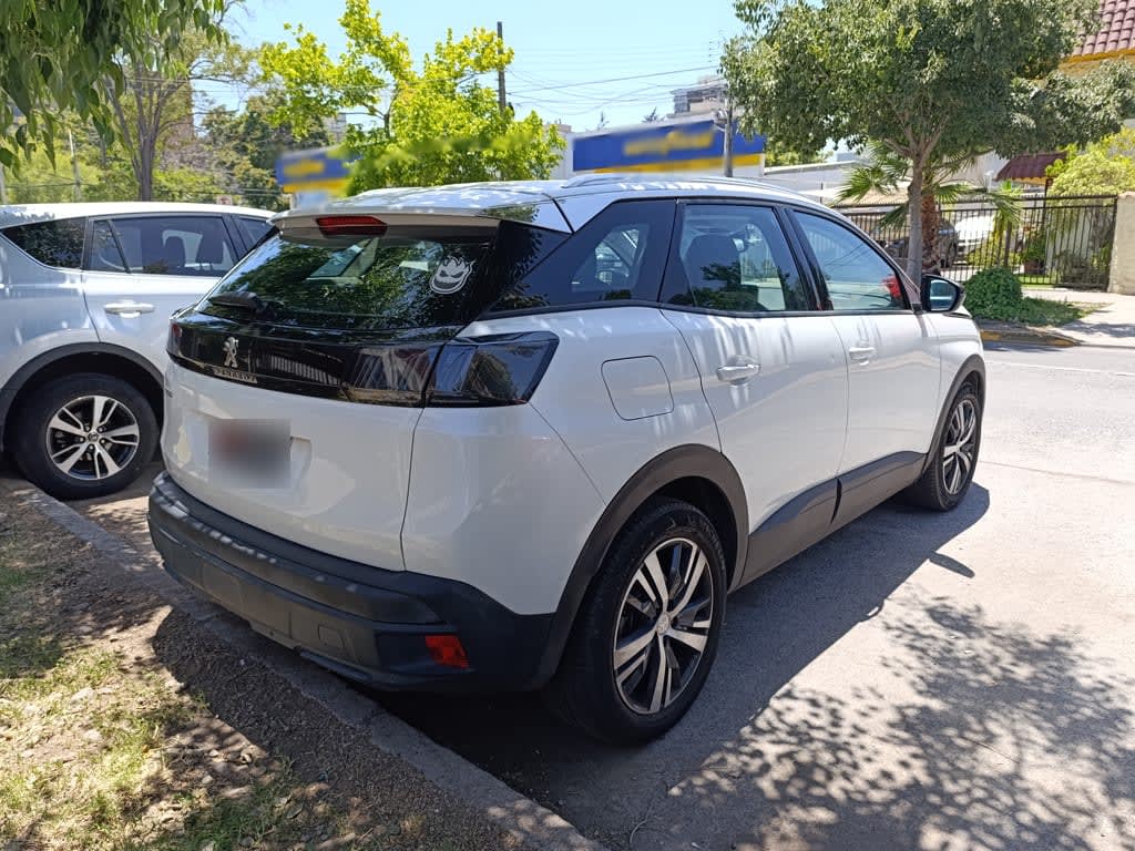 Peugeot 3008 Allure Pack año 2022