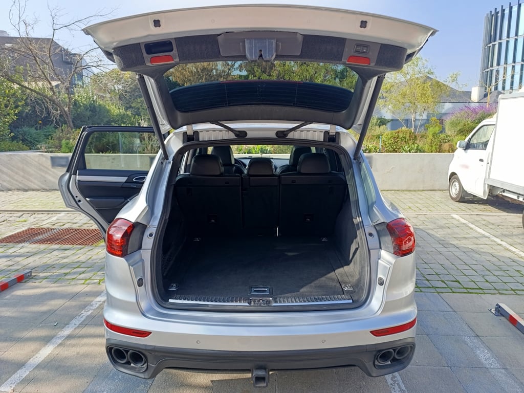 Porsche Cayenne V6 E2 año 2016