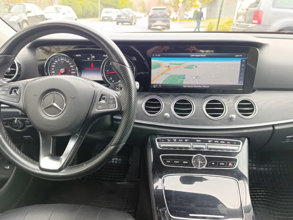 Mercedes-Benz E220 D No Se La Version año 2017