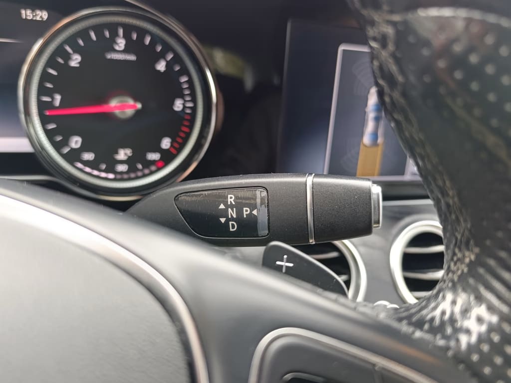 Mercedes-Benz E220 D No Se La Version año 2017