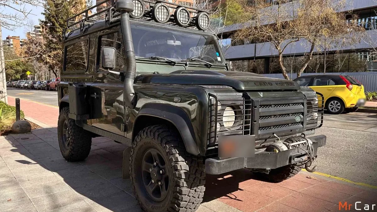 Land Rover Defender 90 Puma año 2008
