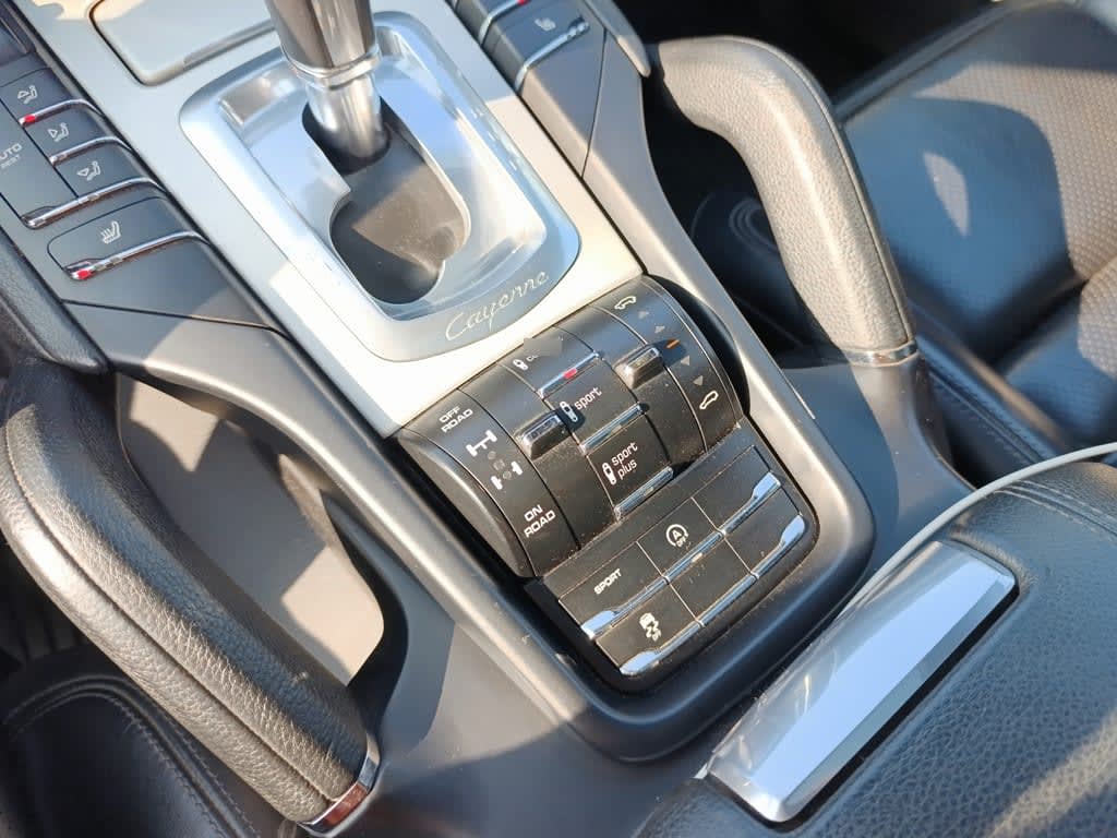 Porsche Cayenne V6 E2 año 2016