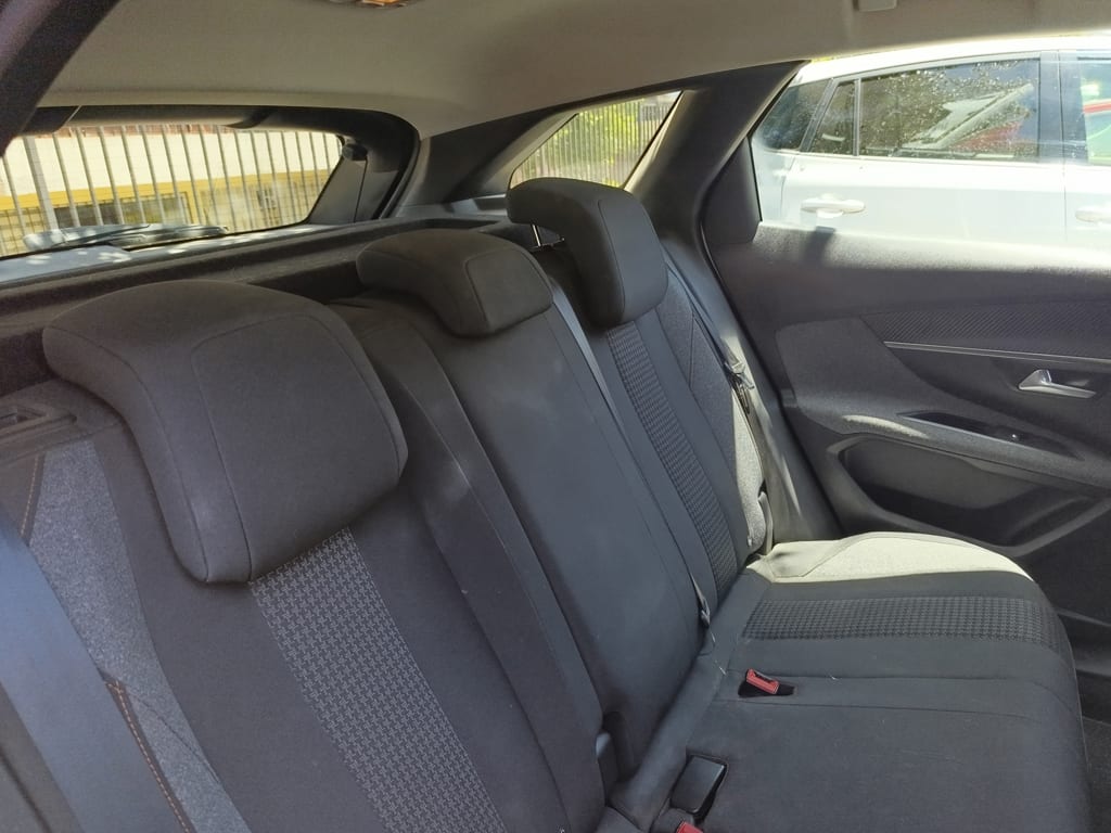 Peugeot 3008 Allure Pack año 2022