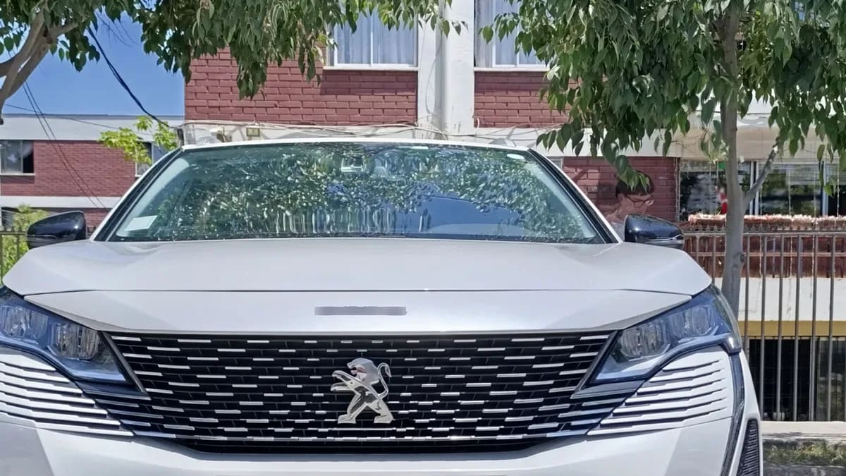 Peugeot 3008 Allure Pack año 2022