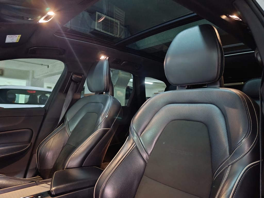 Volvo Xc60 T6 R-Design año 2018