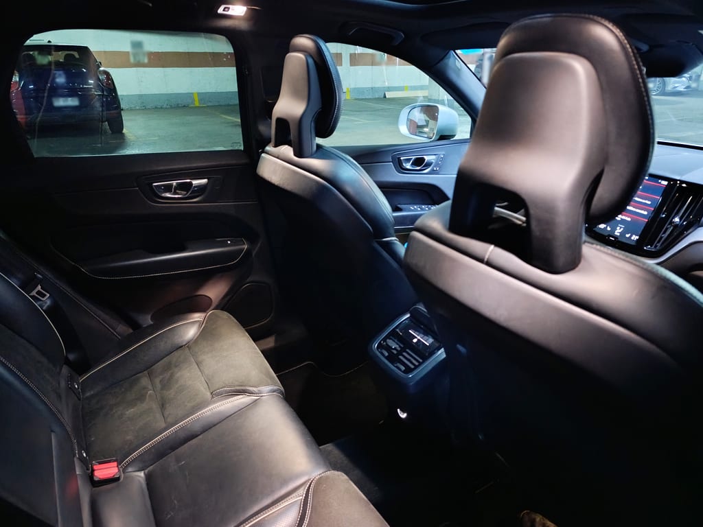 Volvo Xc60 T6 R-Design año 2018