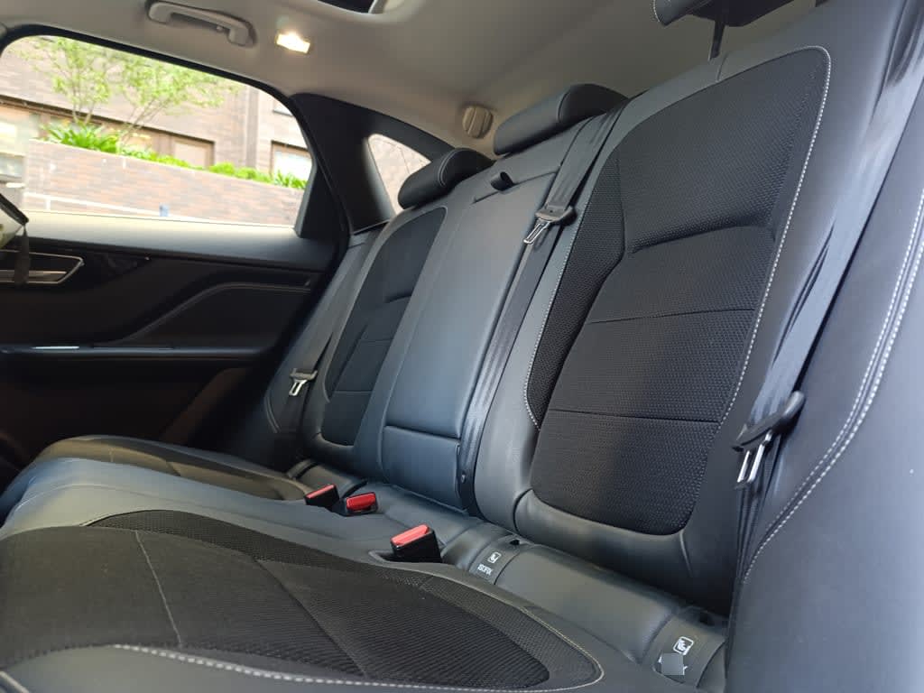 Jaguar F-pace R-Sport 3.0 Supercharged año 2017