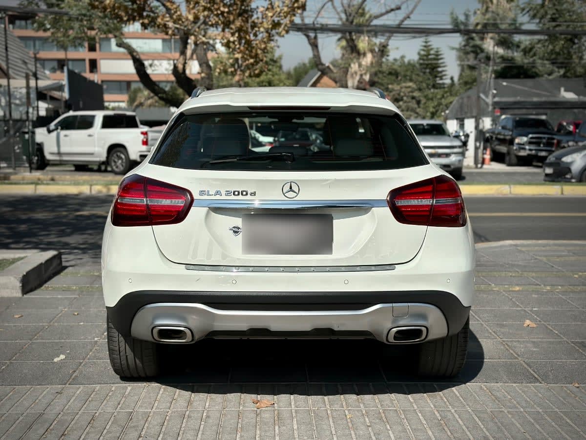 Mercedes-benz Gla 200 D año 2018