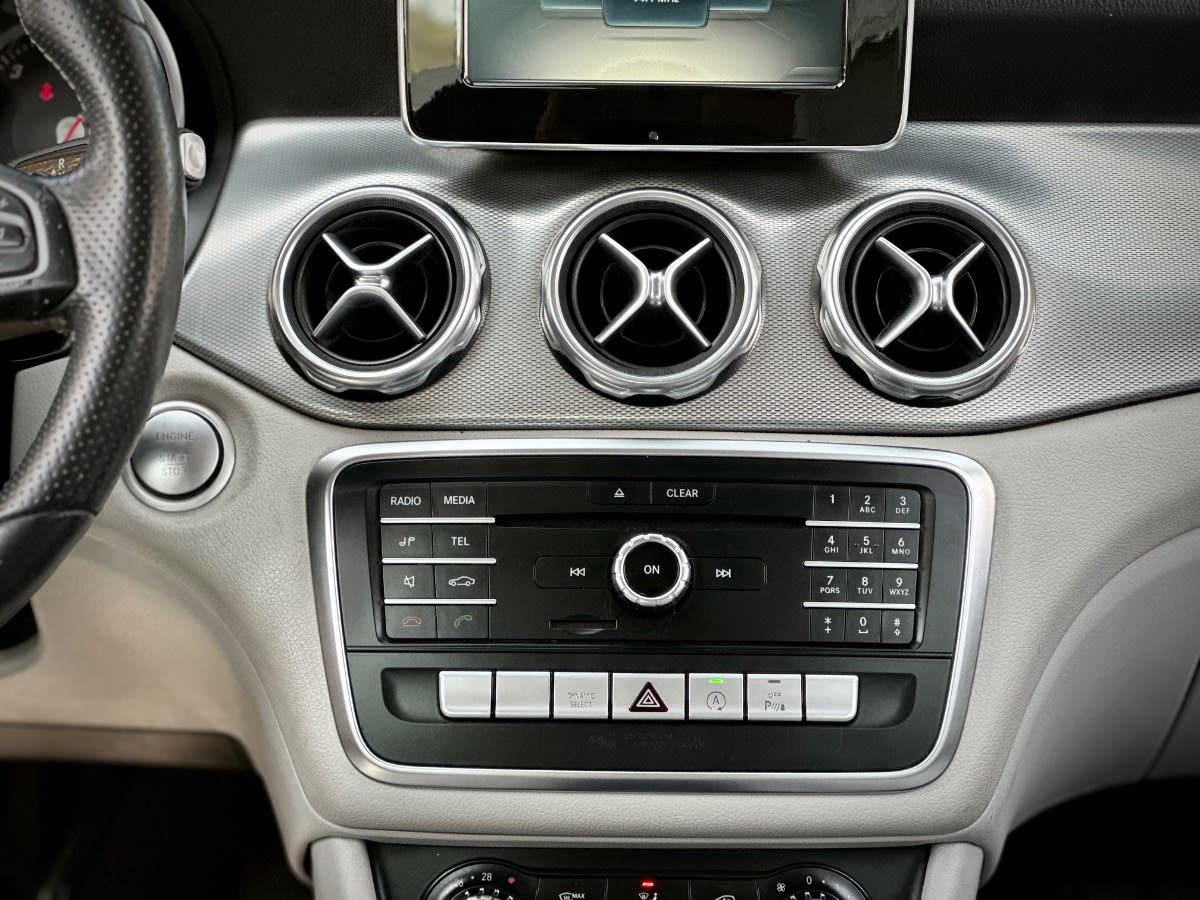 Mercedes-benz Gla 200 D año 2018