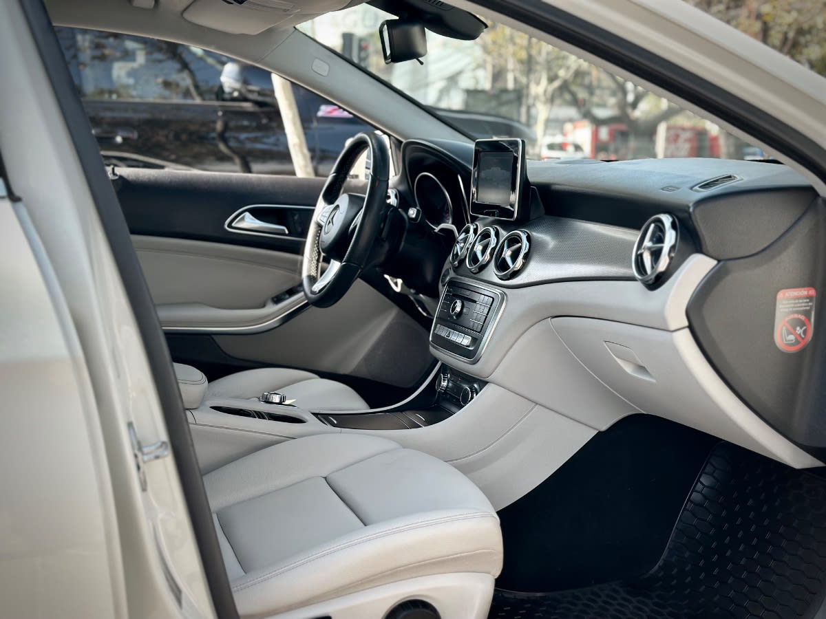 Mercedes-benz Gla 200 D año 2018