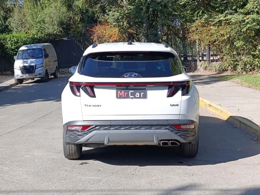 Hyundai Tucson Híbrido año 2023