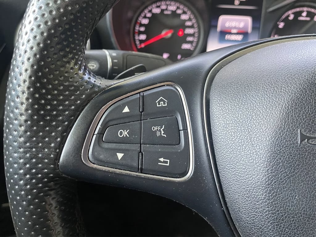 Mercedes Benz C180 1.6 año 2015