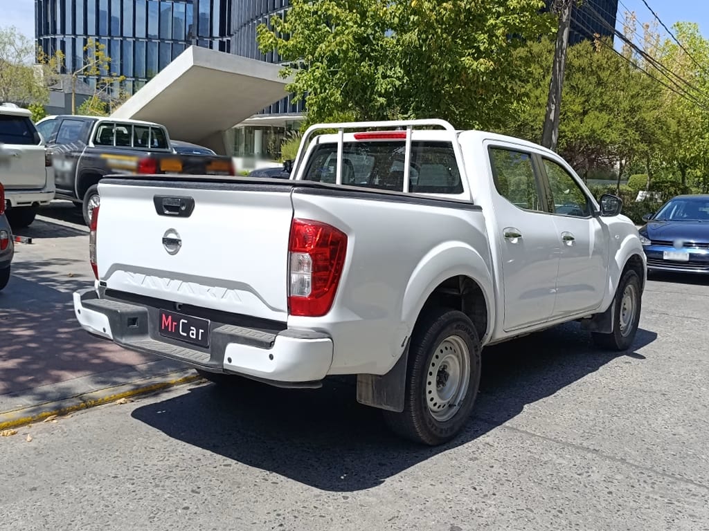 Nissan Navara Dcab año 2022