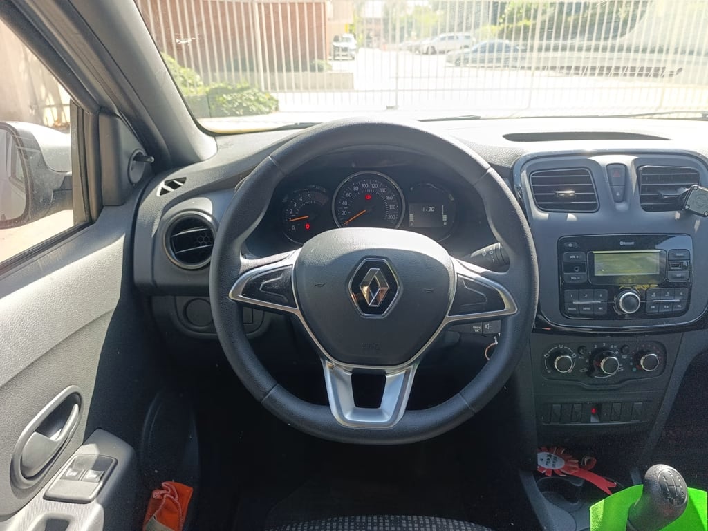 Renault Symbol Zen año 2023
