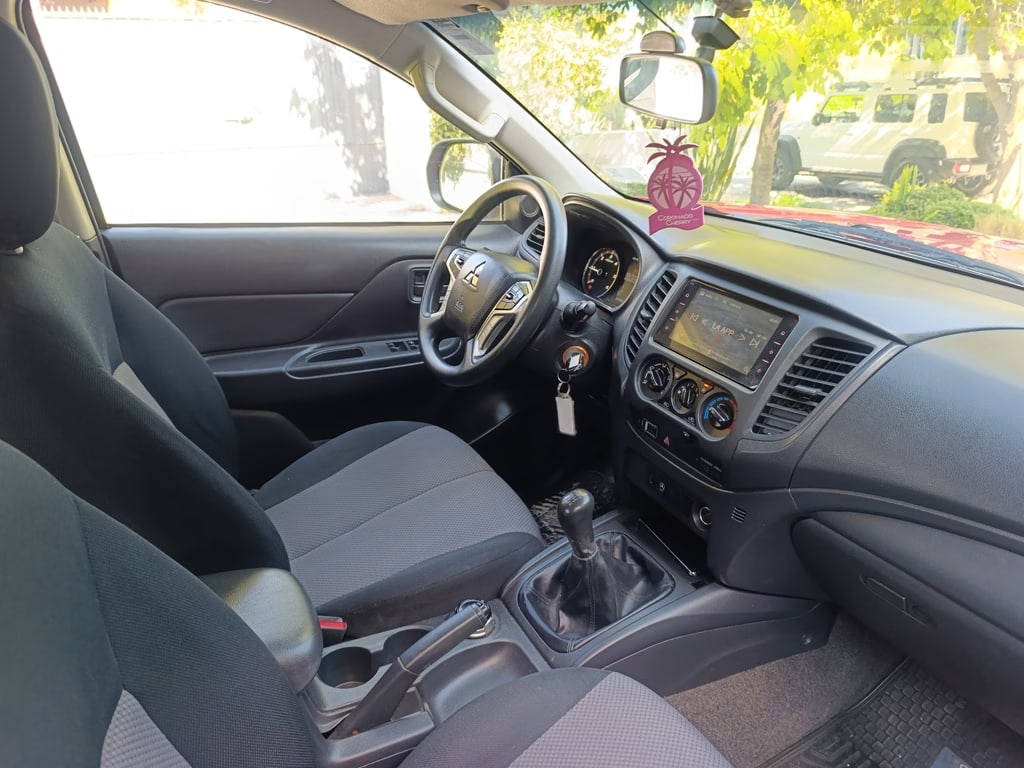 Mitsubishi L200 Katana Crt 4x4 año 2024