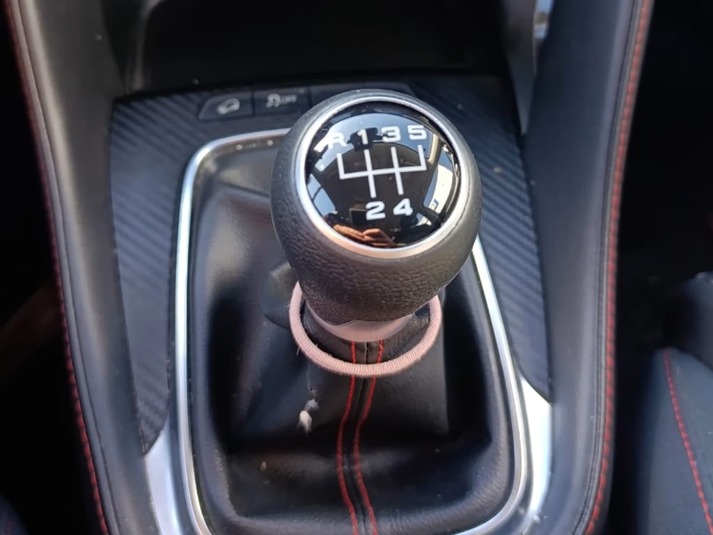 Mg Zx 1.5 Mt año 2022