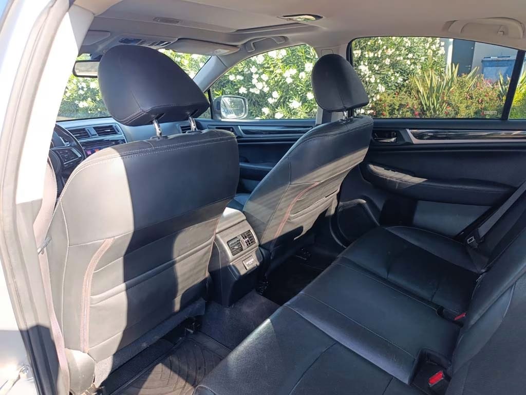 Subaru Legacy 3.6r año 2019