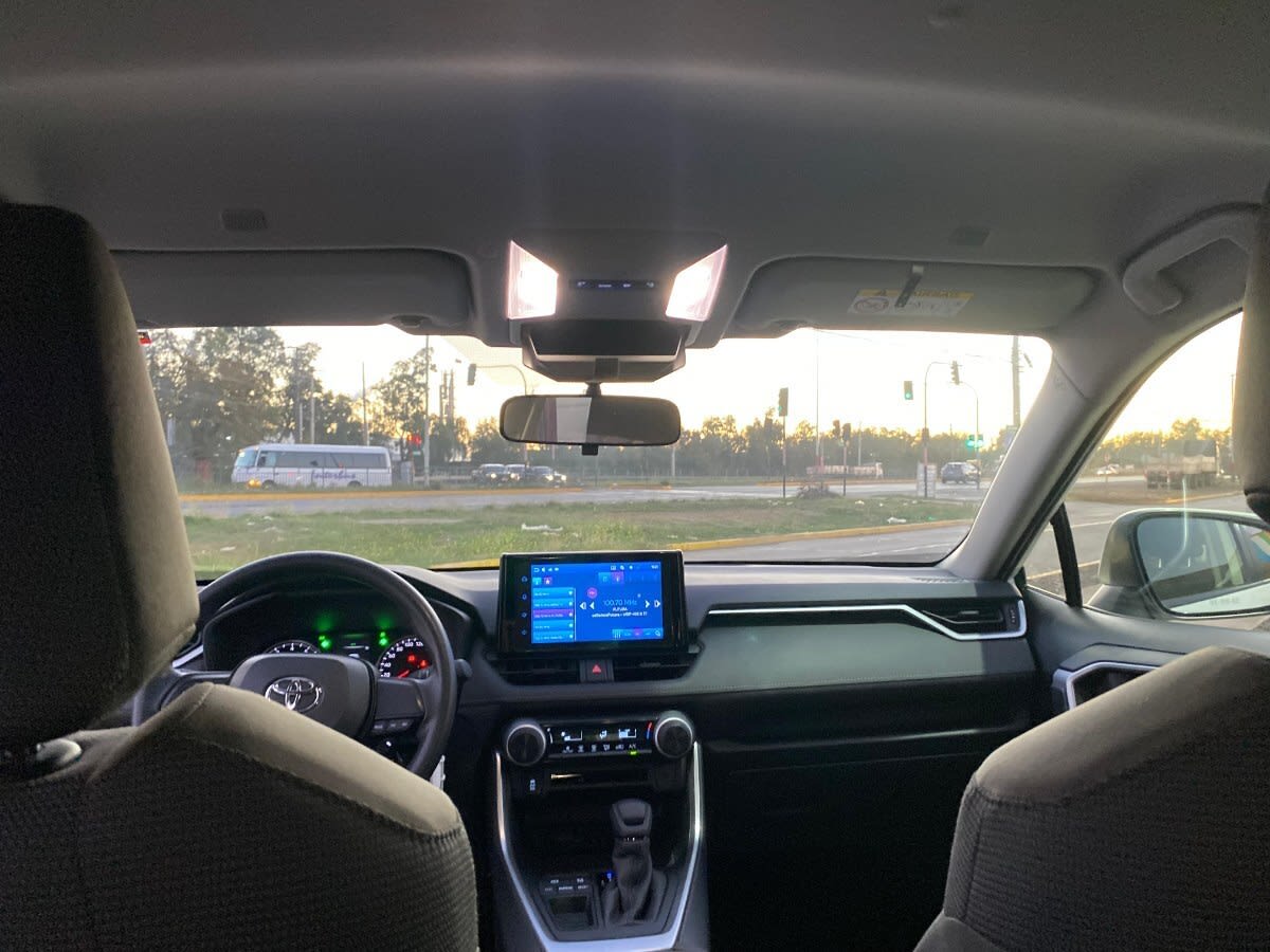Toyota Rav 4 2.0 4x2 Cvt año 2025