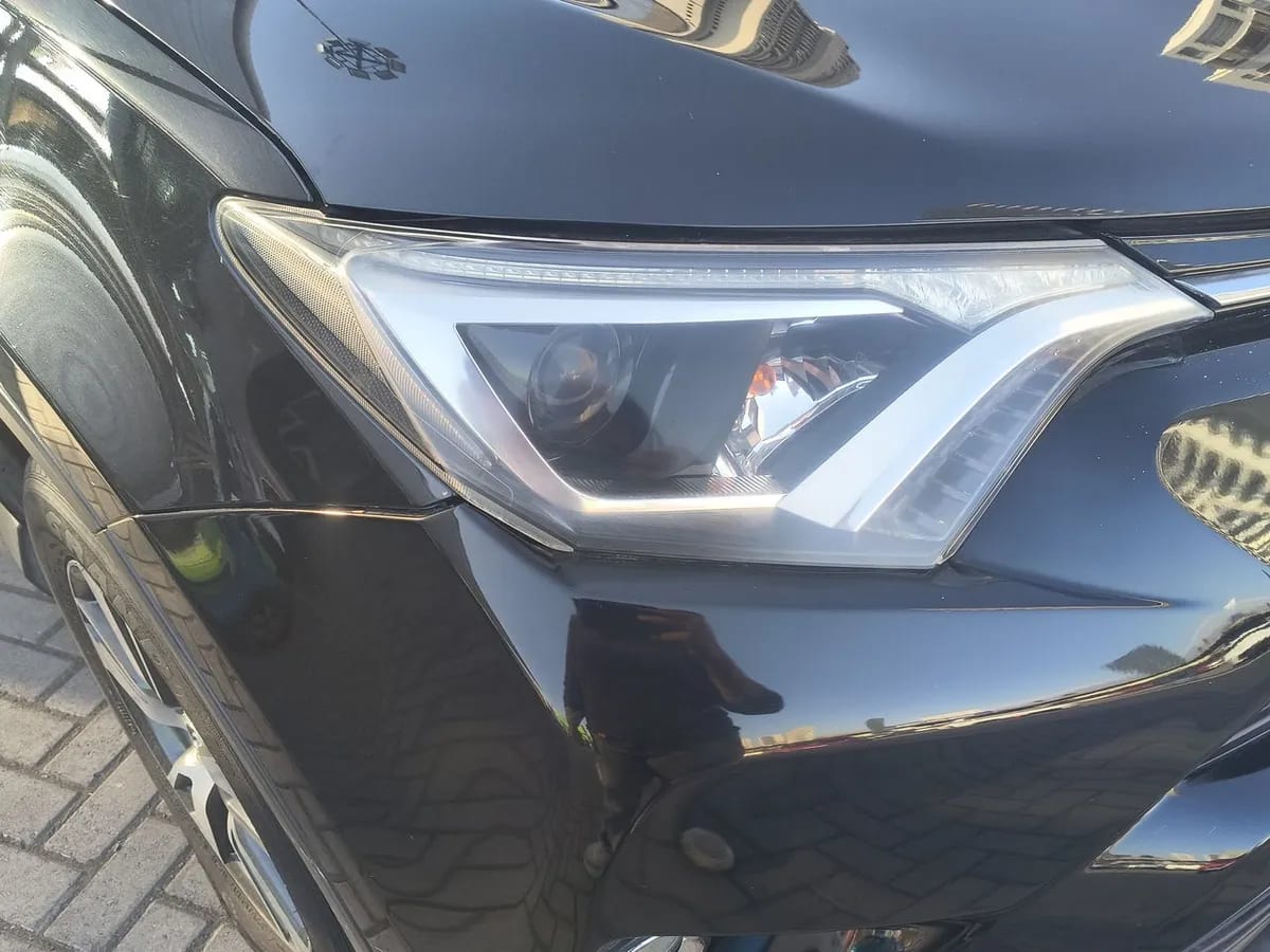 Toyota Rav 4 2.0 4x2 Super Lujo Cvt At 5p año 2019