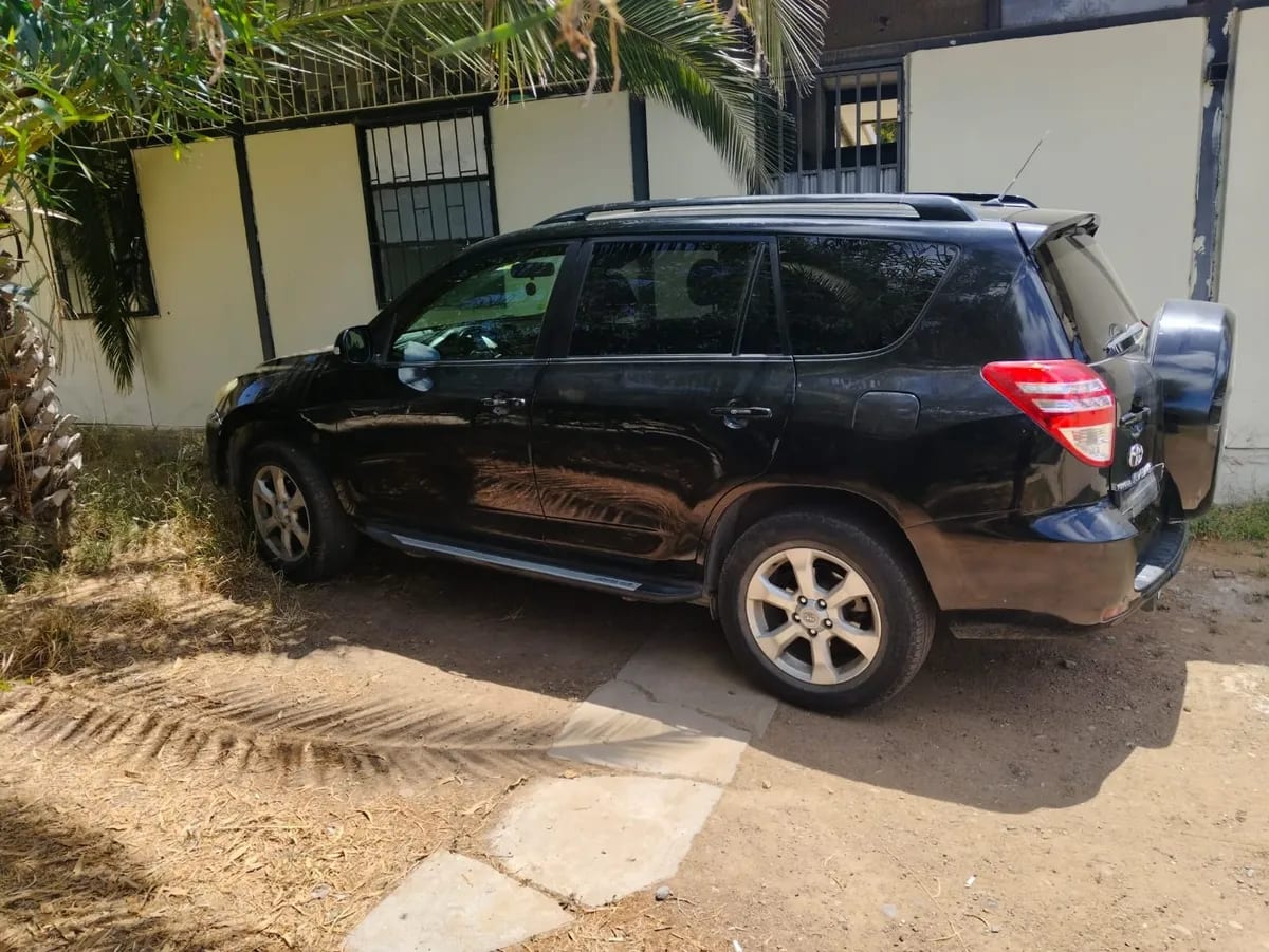 TOYOTA RAV4 2.4 Advantage S.lujo At 4x4 año 2012