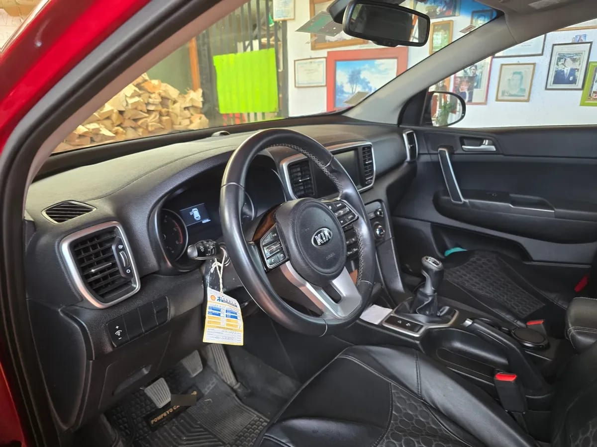 KIA MOTORS SPORTAGE Sportage Gtl 2.0l Dsl 8at Awd Full año 2020