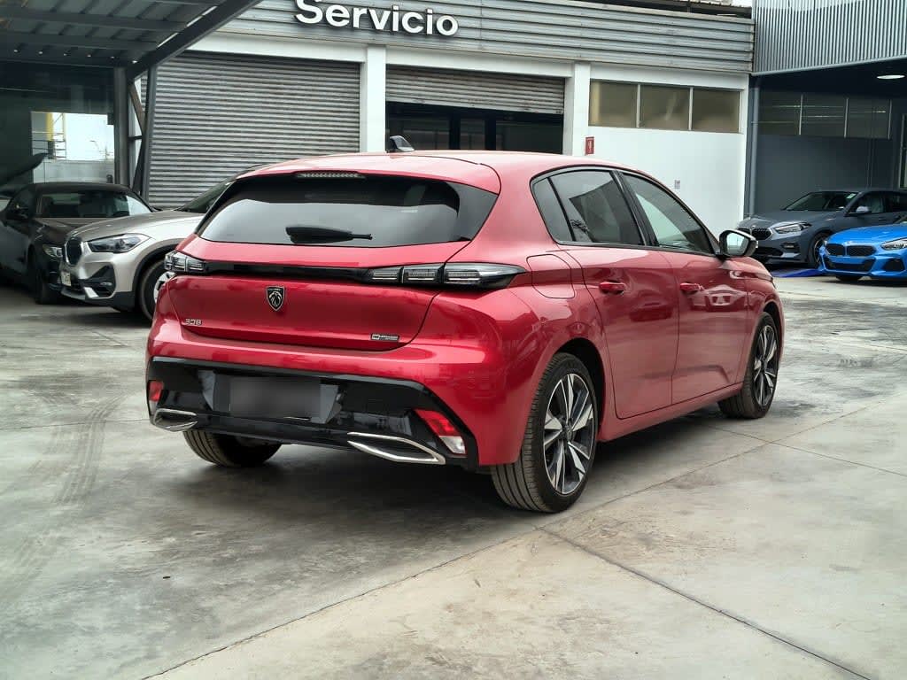 Peugeot 308 Allure año 2024