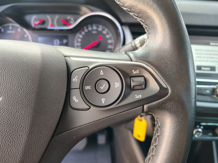 Opel Crossland 1.2t Edition At año 2024