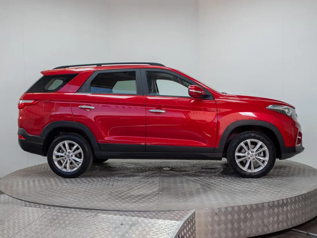 Dongfeng Suv 560 560 1.8 Comfort Mt año 2024