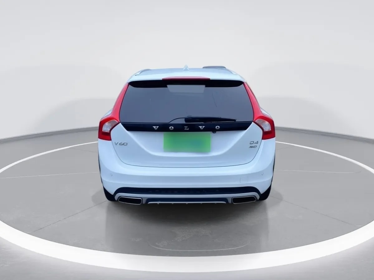 Volvo V60 2.5 D4 Diesel Cross Country Comfort Awd At 5p año 2019
