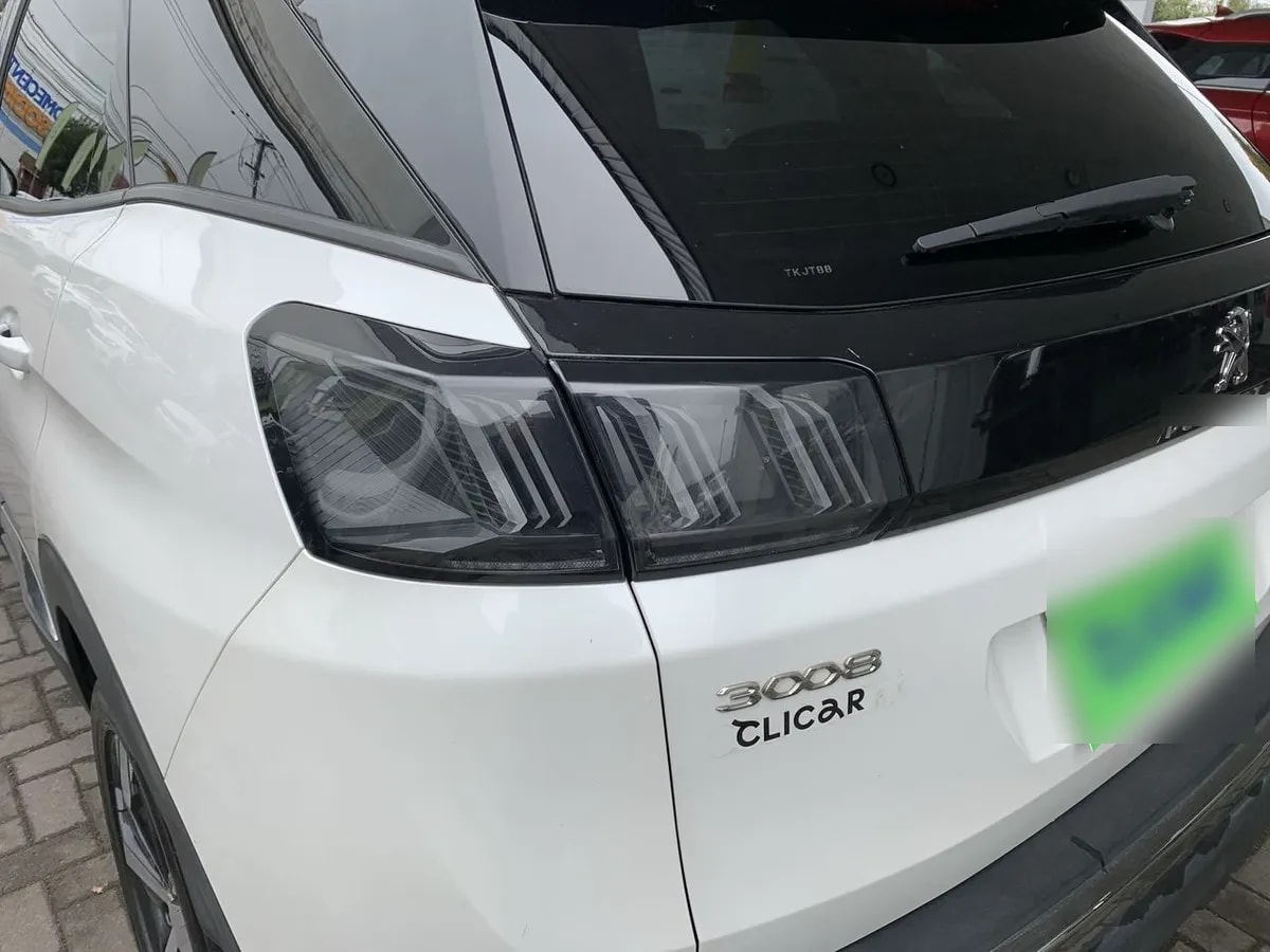 Peugeot 3008 1.5 Allure Pack Bluehdi 130 4x2 Eat8 5p año 2024