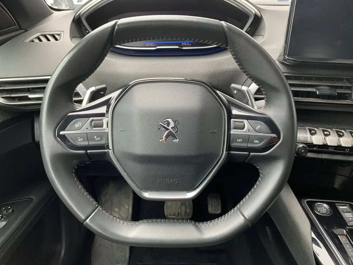 Peugeot 3008 1.5 Allure Pack Bluehdi 130 4x2 Eat8 5p año 2024