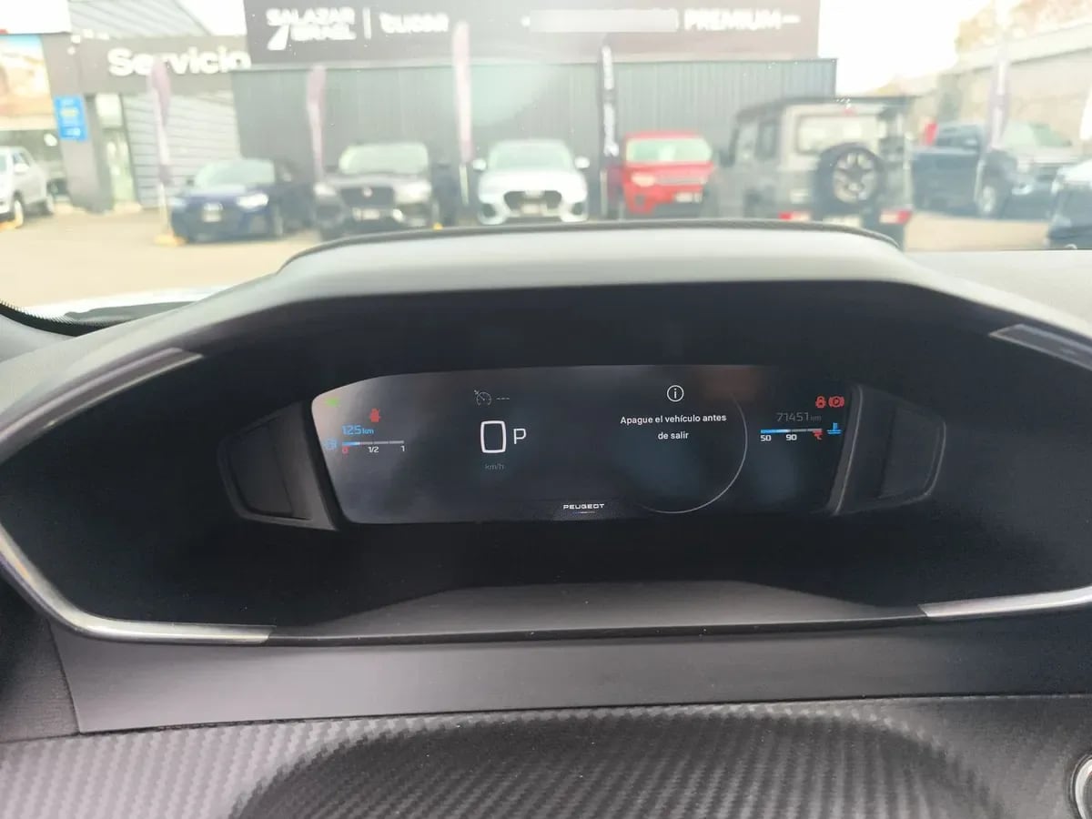 Peugeot 2008 1.5 Allure Pack Bluehdi 130hp Diesel 4x2 Eat8 5p año 2024