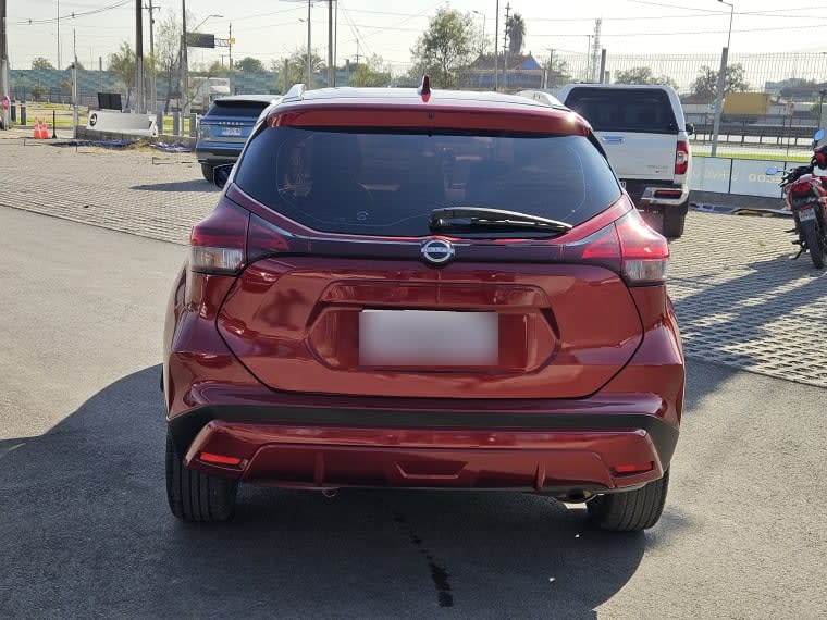 Nissan Kicks 1.6 Sense Mt año 2023