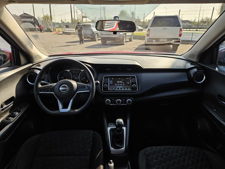 Nissan Kicks 1.6 Sense Mt año 2023