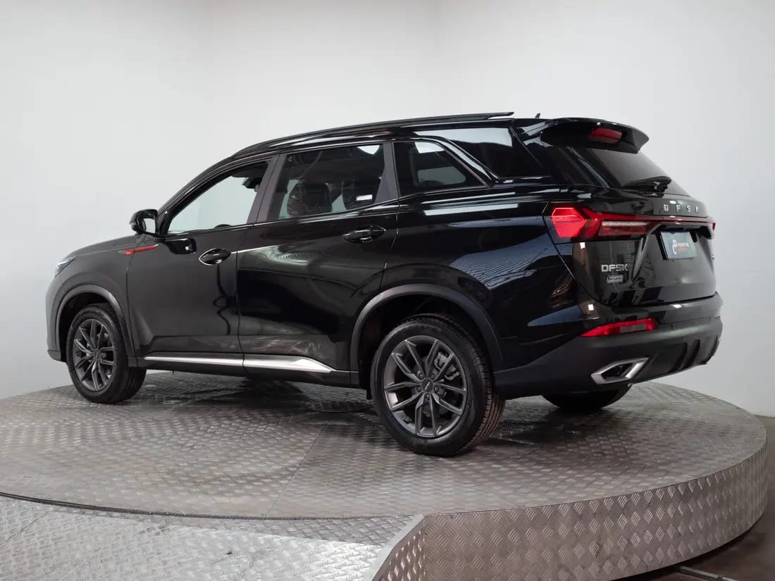 Dfsk Suv 600 600 Comfort 1.5t At + Lam año 2026