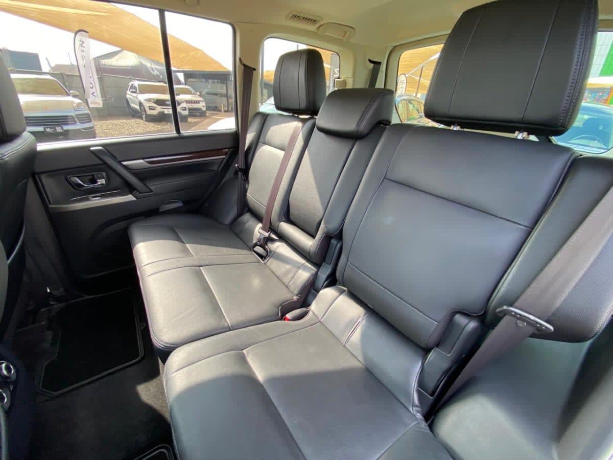 Mitsubishi Montero Largo 3.2 Diesel 4x4 3 Filas año 2019