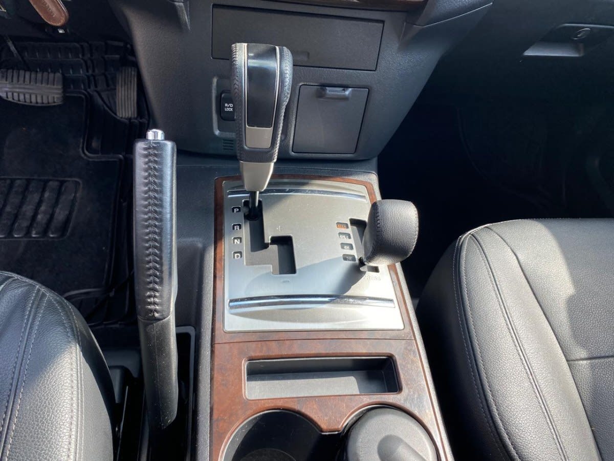 Mitsubishi Montero Largo 3.2 Diesel 4x4 3 Filas año 2019