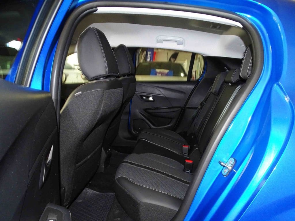 Peugeot 208 Allure año 2026
