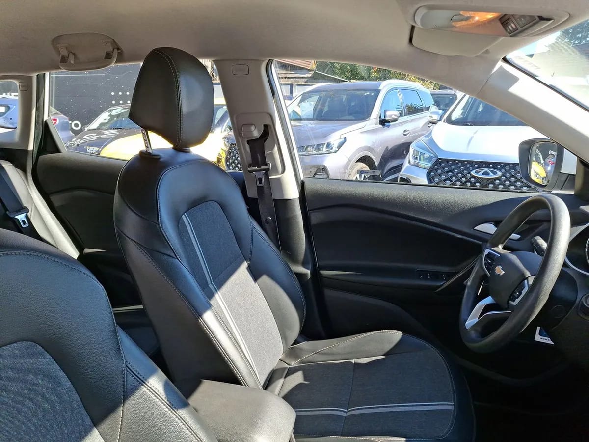 Chevrolet Tracker 1.2t Ltz Fwd At 5p año 2021