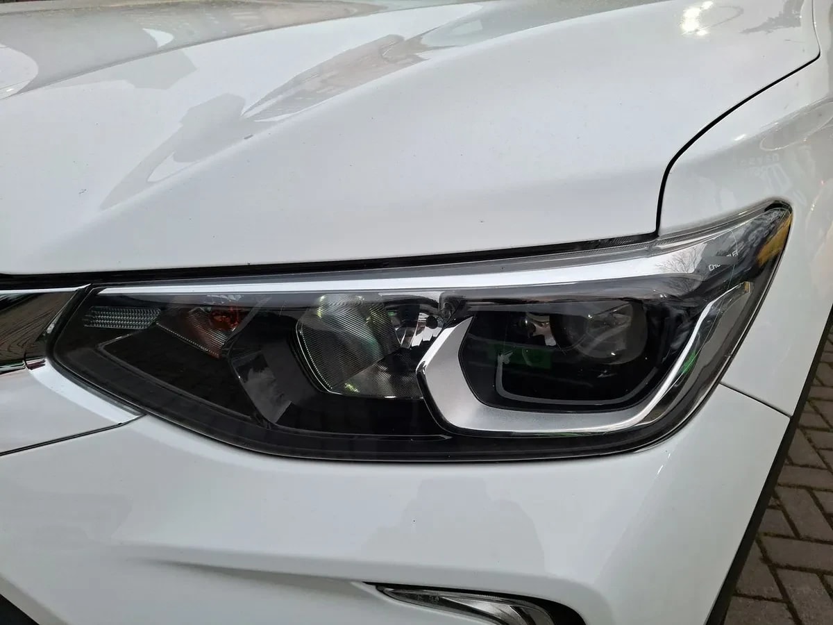 Chevrolet Tracker 1.2t Ltz Fwd At 5p año 2021