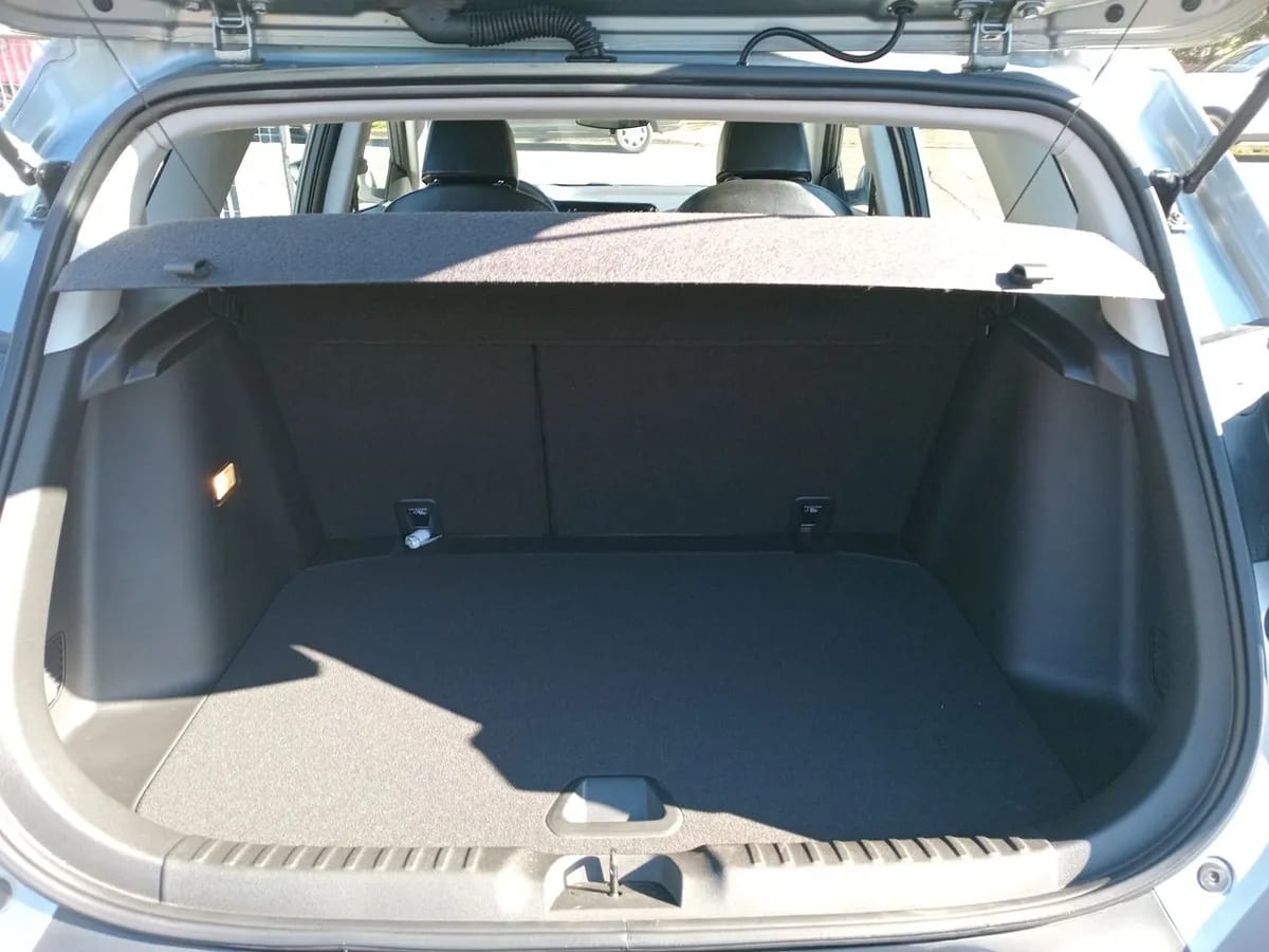 Chevrolet Tracker 1.2t Ltz R 4x2 At 5p año 2026