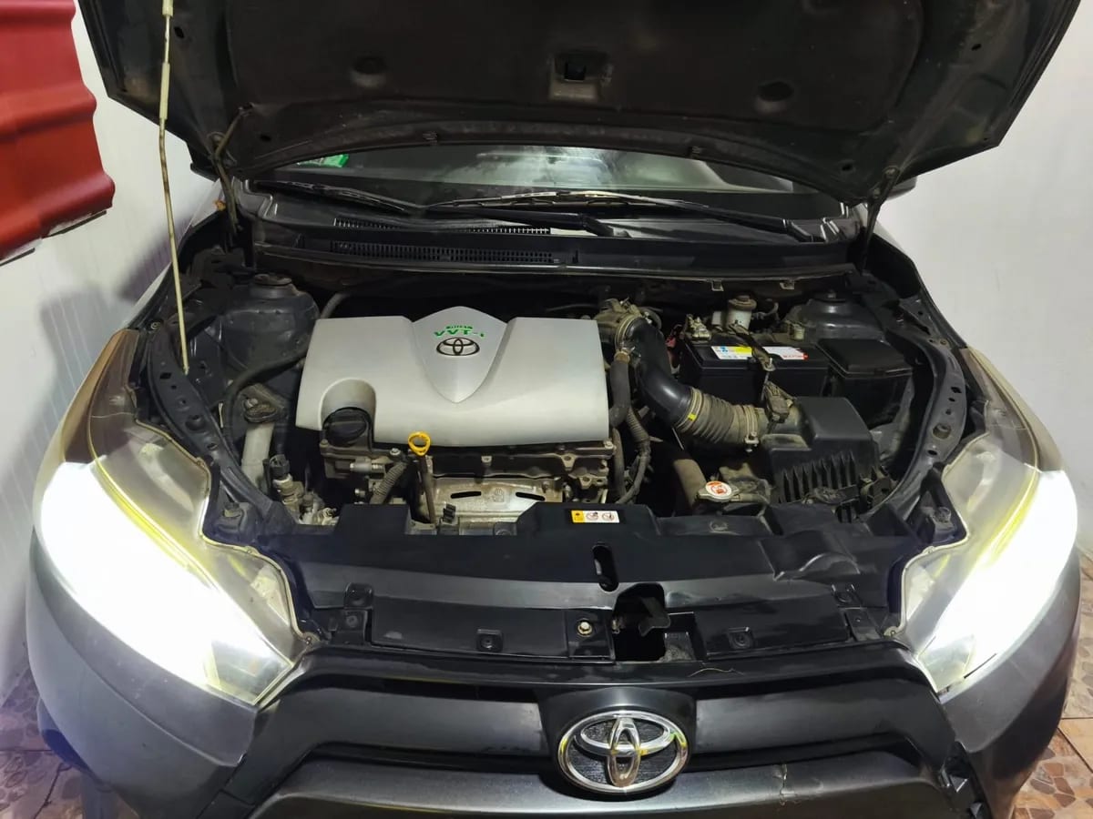 TOYOTA YARIS 1.5 Sedan Xli Mt año 2017