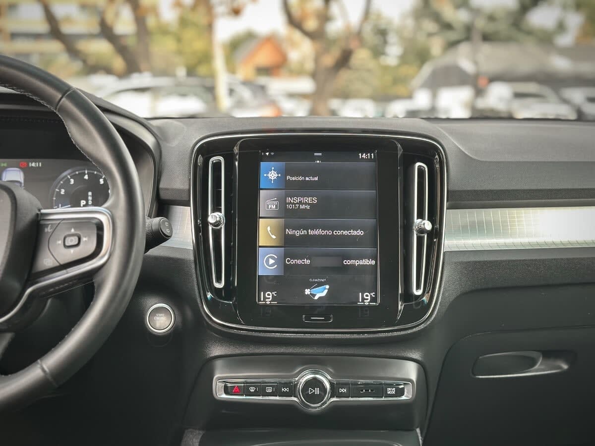 Volvo Xc40 T4 Plus año 2022
