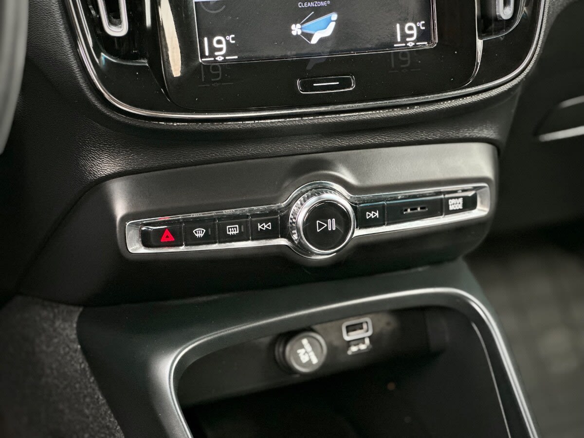 Volvo Xc40 T4 Plus año 2022
