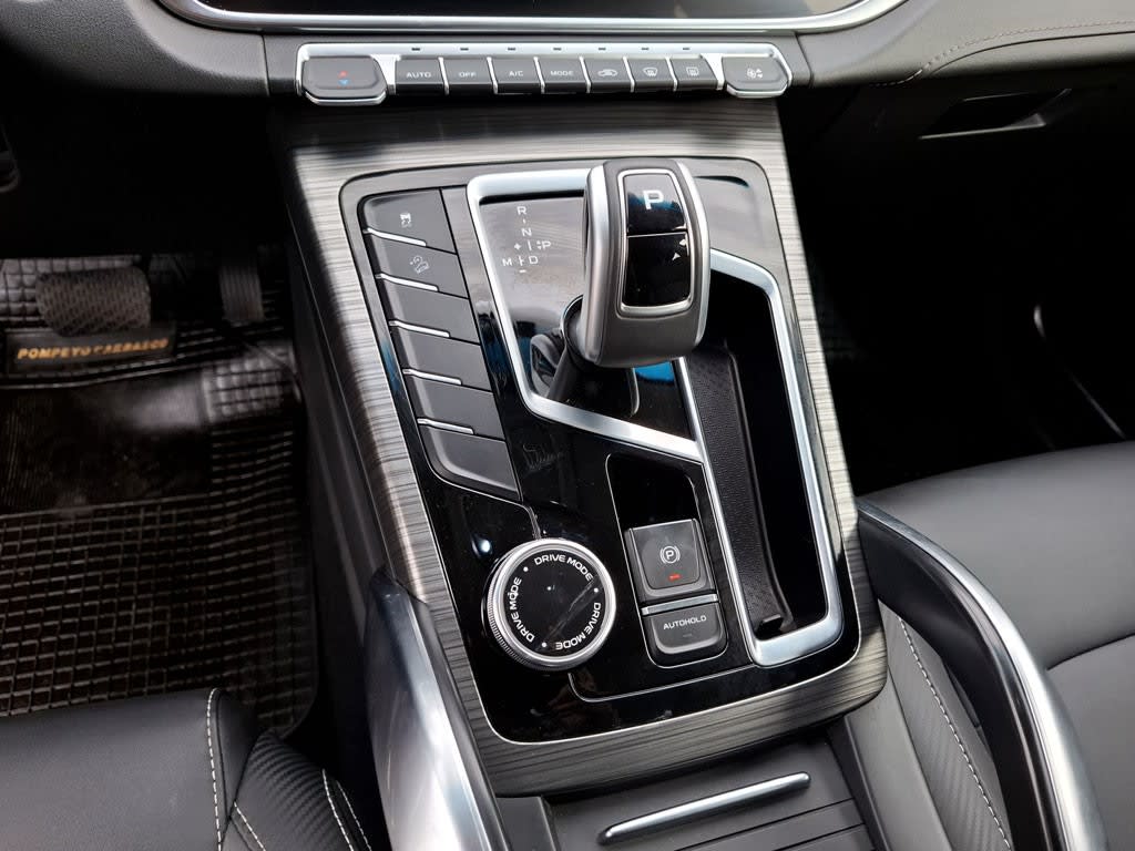 Geely Azkarra Comfort año 2023